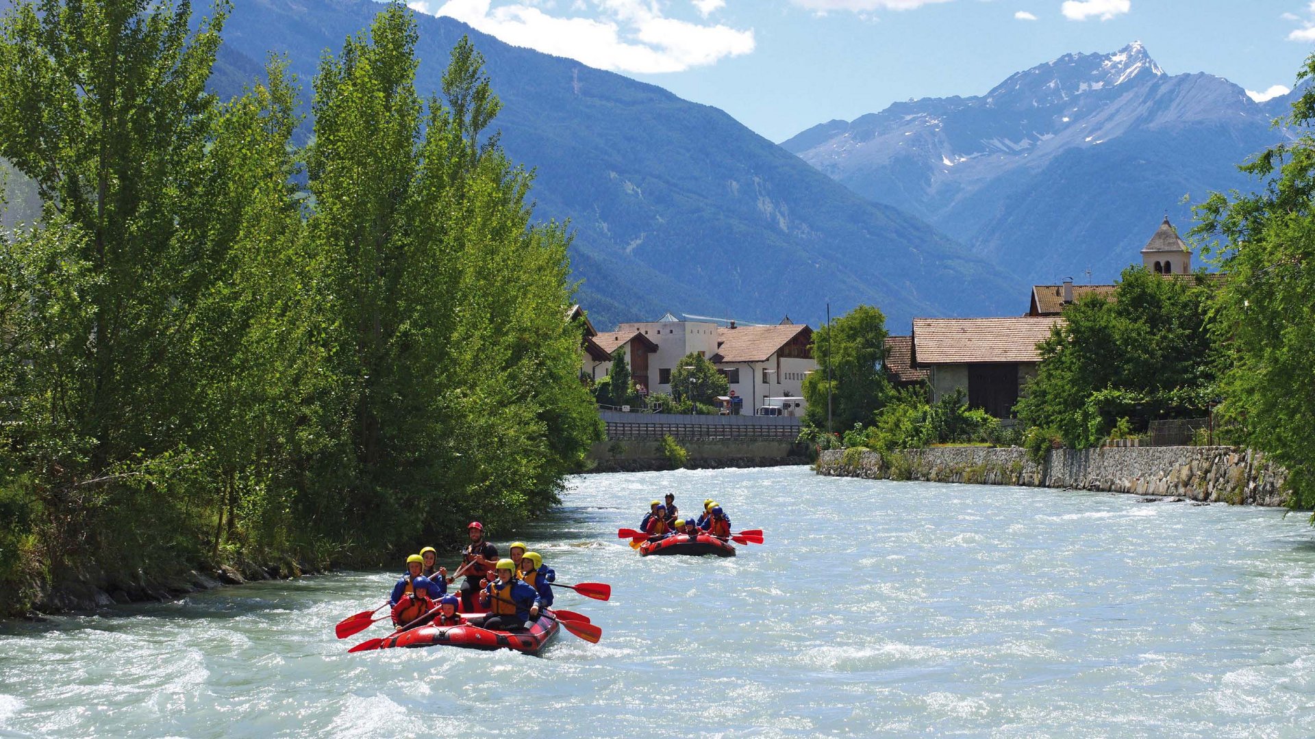 04_StelvioHotels_Rafting.jpg